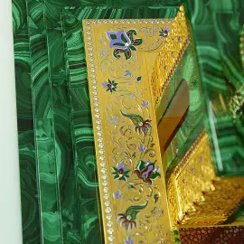 Tabletop mosque-repository for the Quran "Al-Malikiti Masjid" (Malachite Mosque)